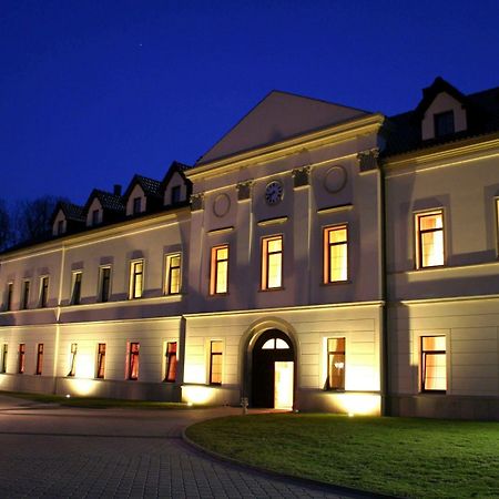 Отель Zamek Kamenny Dvur Mostov Экстерьер фото